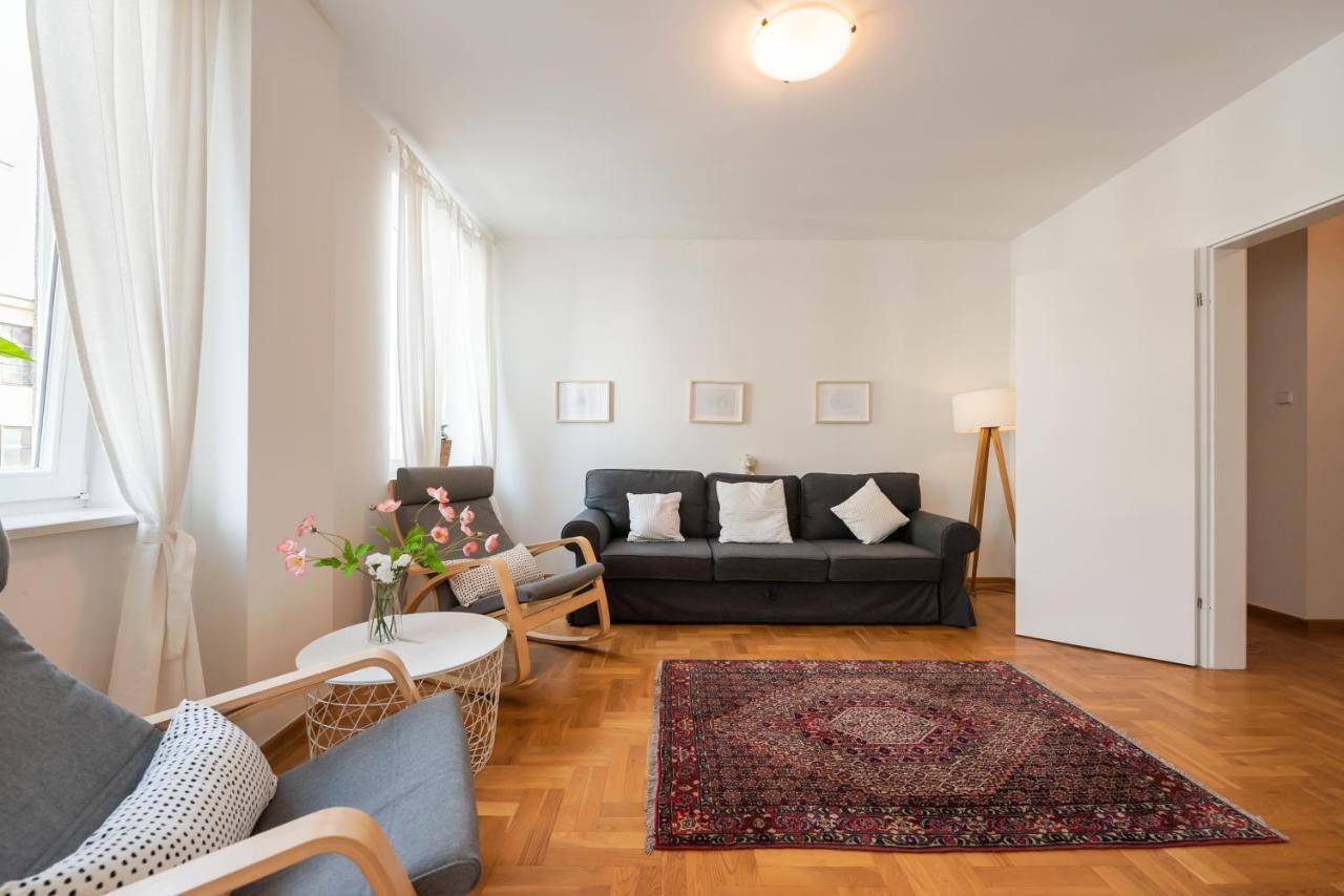 ורשה New Town Spacious Apartment מראה חיצוני תמונה