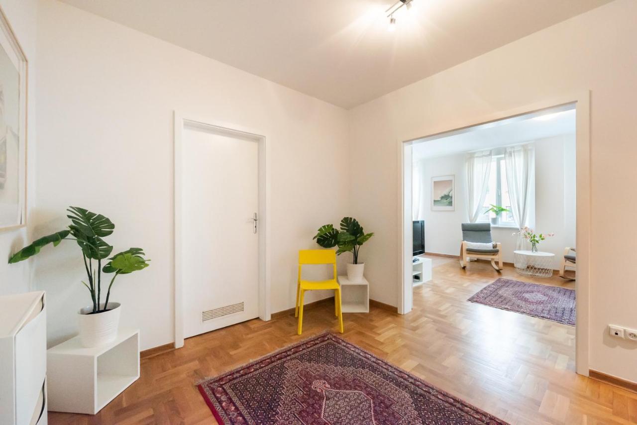 ורשה New Town Spacious Apartment מראה חיצוני תמונה